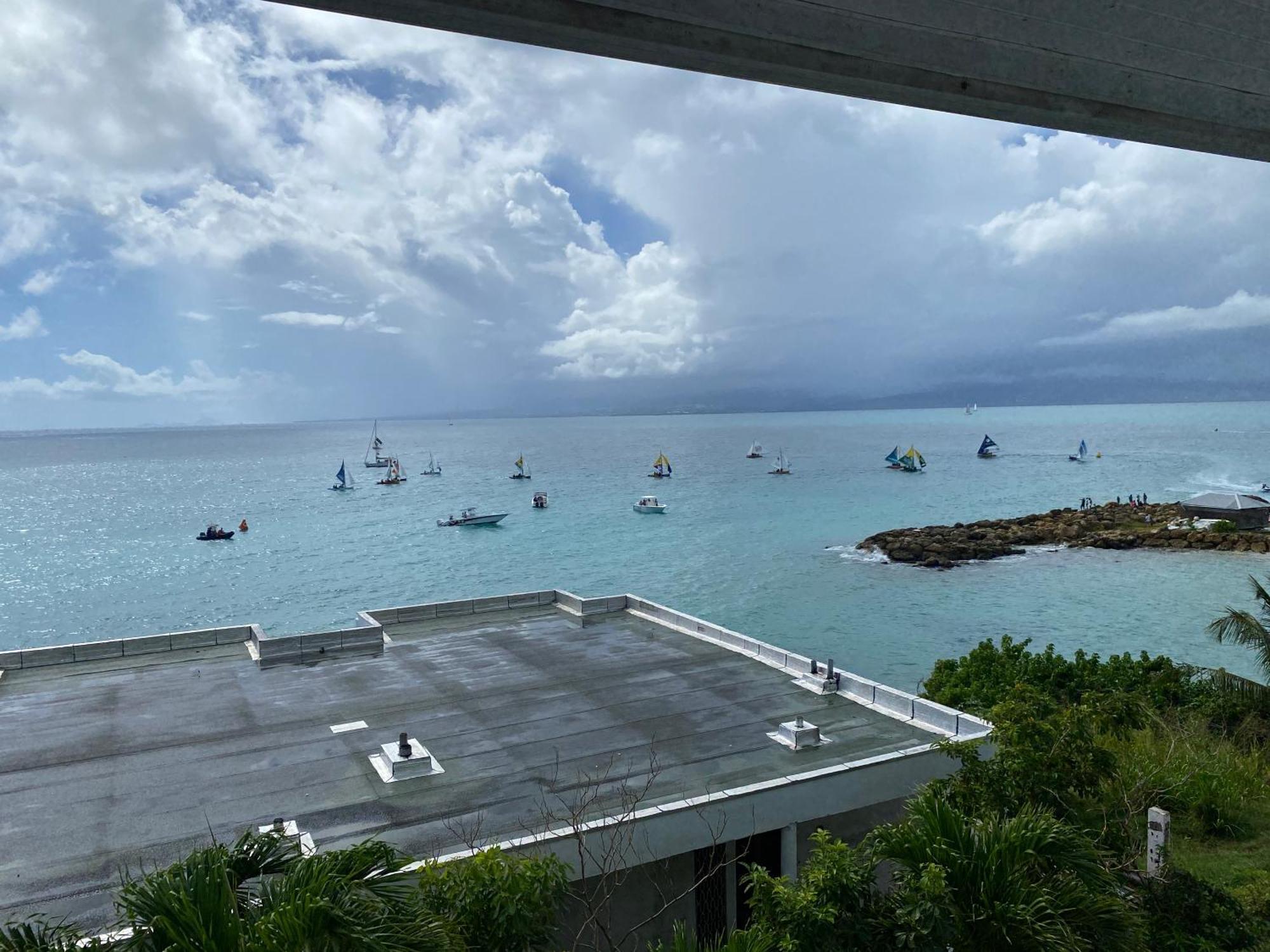 Au Petit Noni Apartment Le Gosier  Bagian luar foto